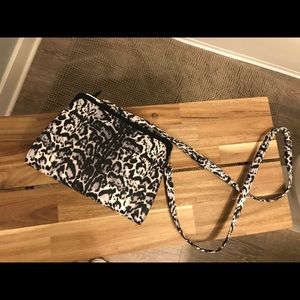 Enzo Angiolini Crossbody Purse Leopard!